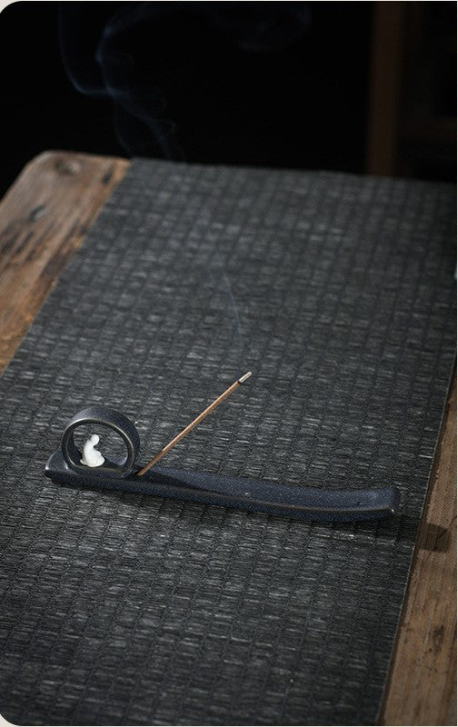 Chinese Traditional Zen Fishing Alone in Freezing River Snow Incense Holder