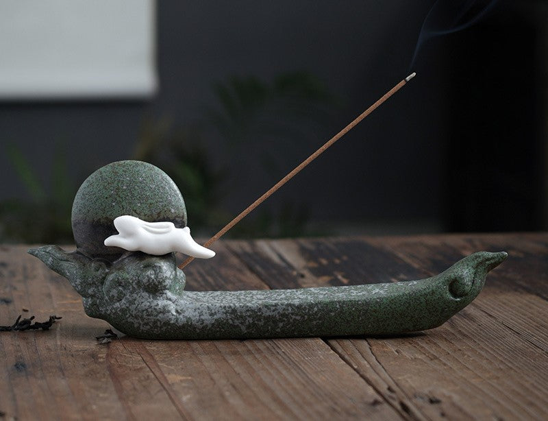 Traditional Chinese "Jade Rabbit of the Moon" Style Ceramic Incense Holder
